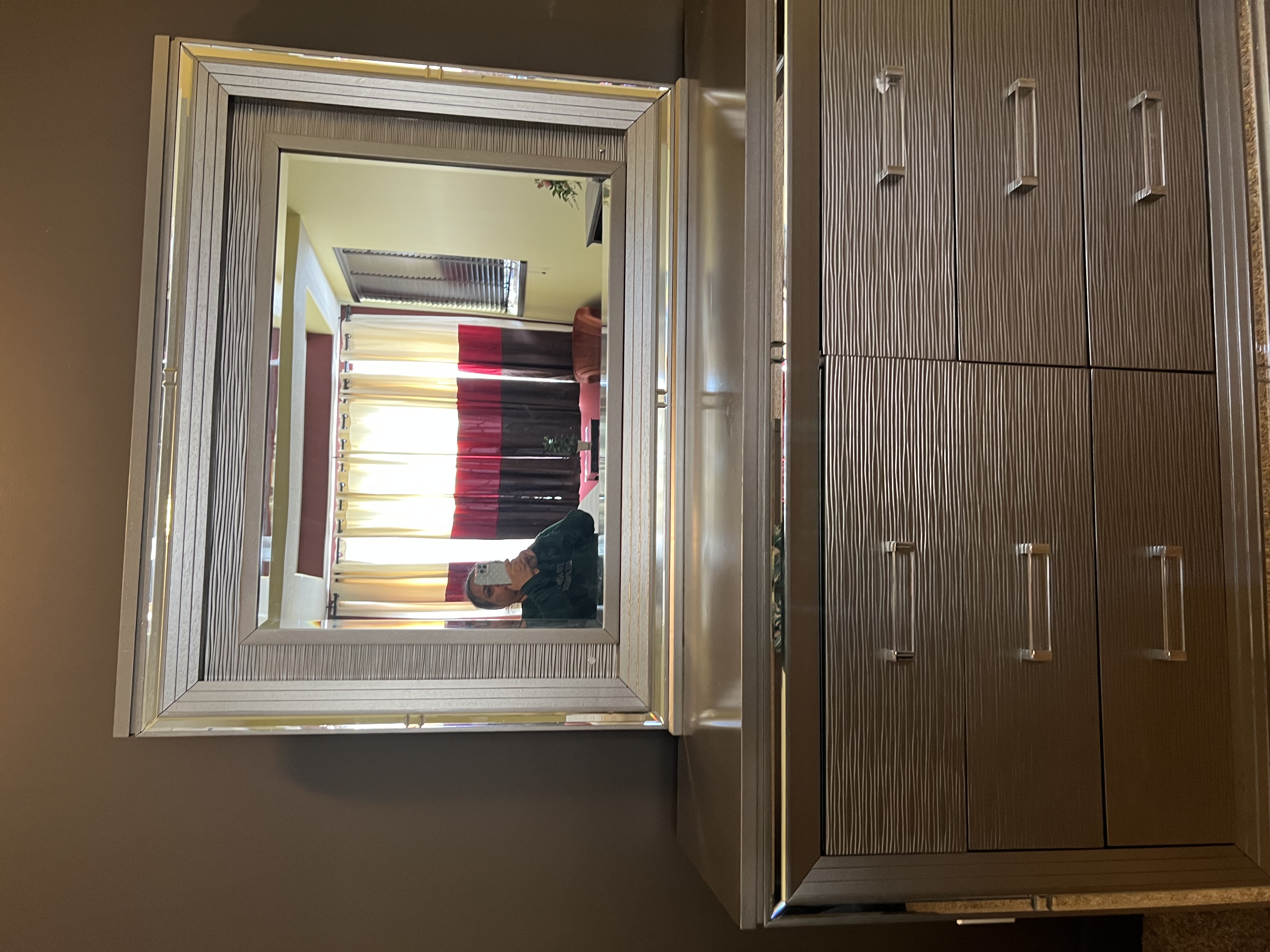 Luxurious bedroom at Hinton Guest House